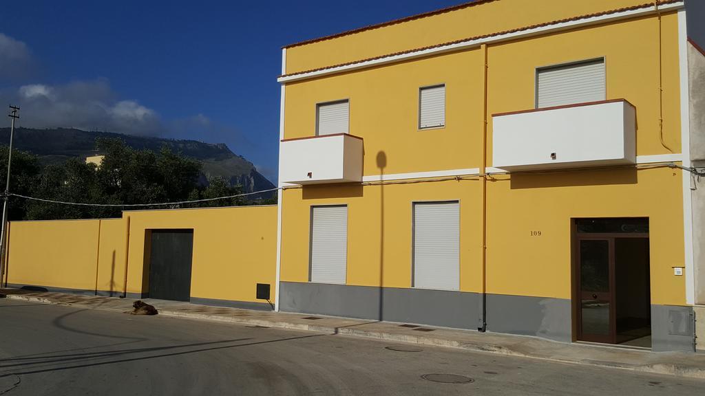 Appartamento Via Vulcano ตราปานี ภายนอก รูปภาพ